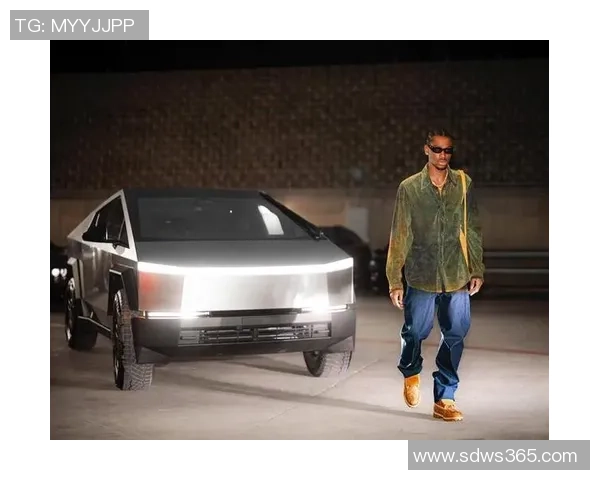 国外足球球星赛场与日常穿搭风格全方位解析与潮流启示 国外足球球星赛场与日常穿搭风格全方位解析与潮流启示