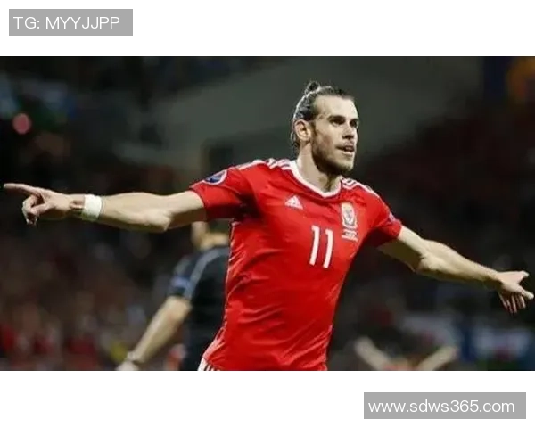 法国十几岁足球球星男友甜蜜日常曝光 网友称其为新一代足球才俊 法国十几岁足球球星男友甜蜜日常曝光 网友称其为新一代足球才俊